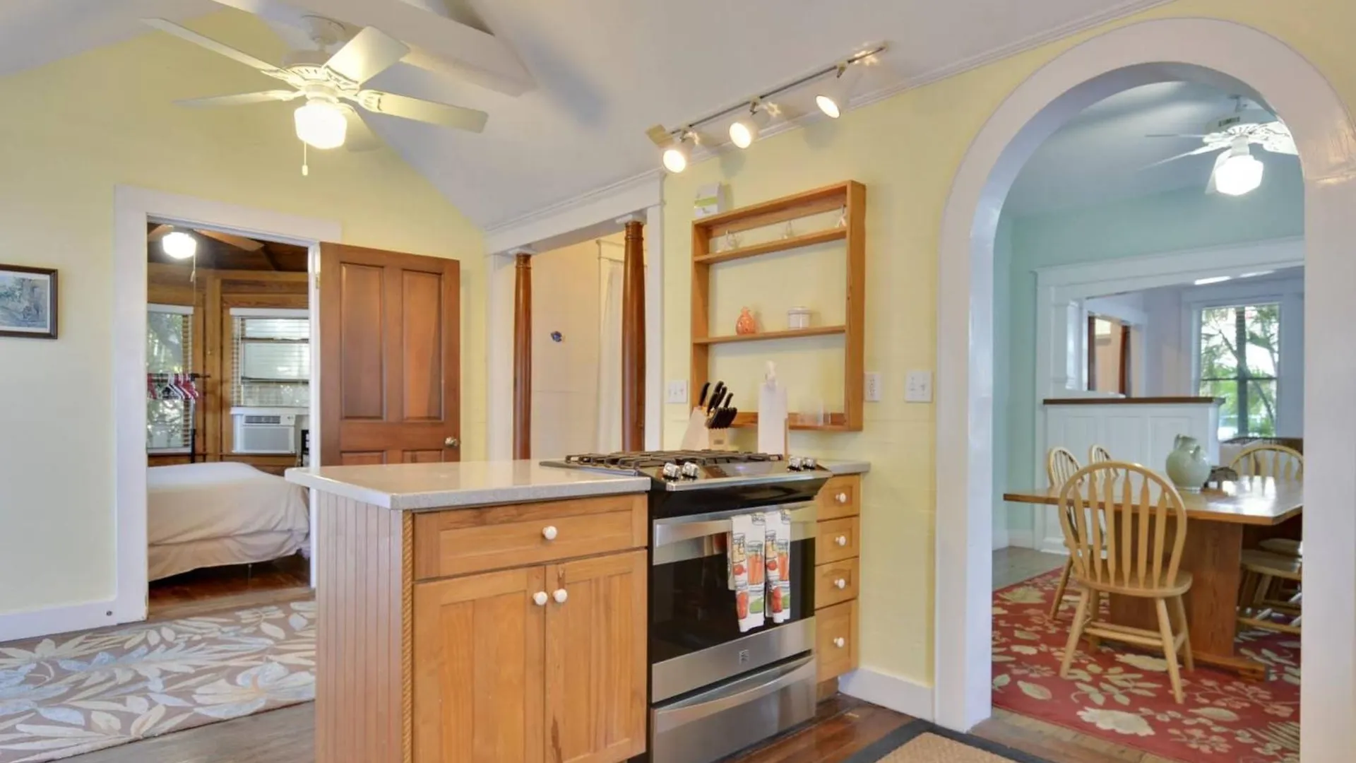 First Breath By Avantstay Close To Old Town W Pool Month Long Stays Only Key West